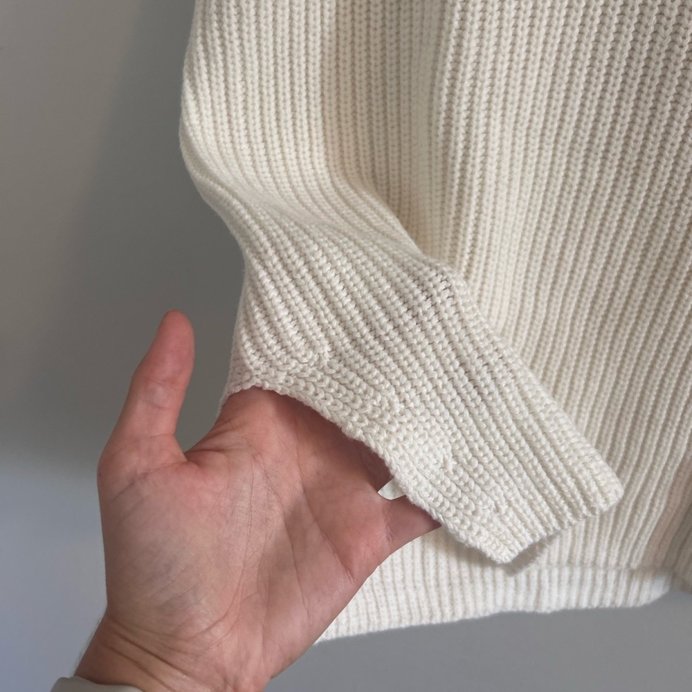 H&M Women's V-Neck Sweater Vest - Cream - Picture 4 of 5